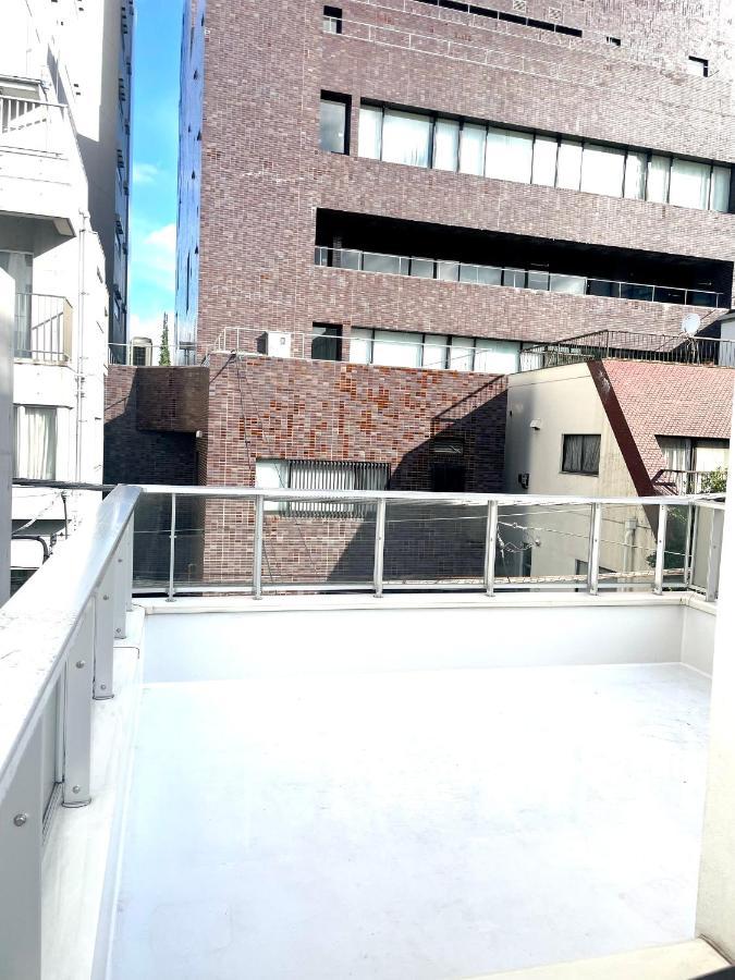Small Villa Tokyo: Shibuya-Adjacent Pet-Friendly House Exterior photo