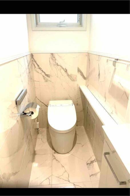 Small Villa Tokyo: Shibuya-Adjacent Pet-Friendly House Exterior photo
